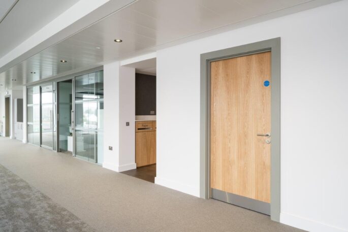 Timber Wooden Office Fire Doors For Commercial Office Buildings