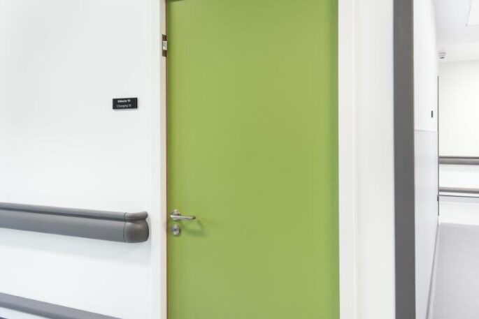 Emergency room door for healthcare and hospitals. Available in a range of colours and finishes